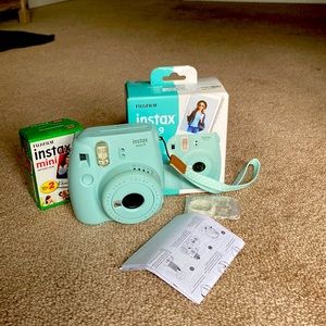 FujiFilm instax mini 9 (ice blue)